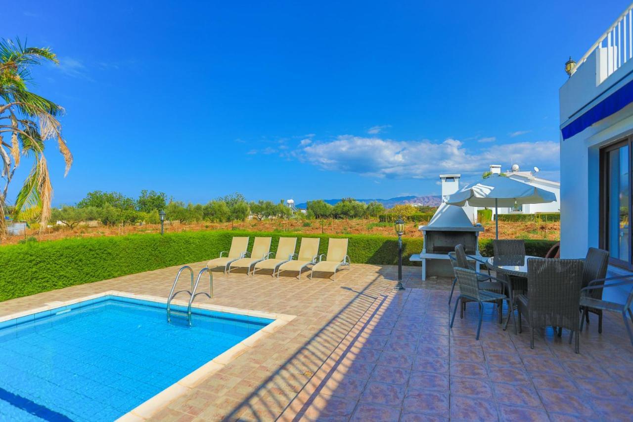 Villa Stavriella Латхи Экстерьер фото